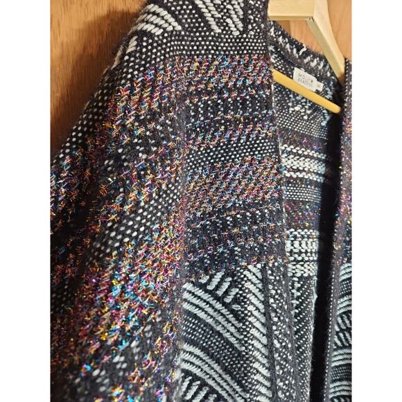 Anthropologie Molly Bracken EUC Wrap Sweater Cardigan Poncho M/L Bohemian Aztec - Picture 4 of 16